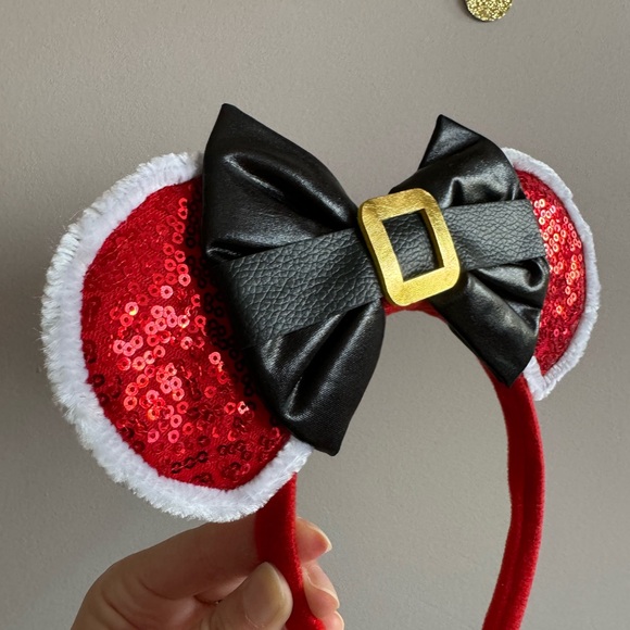 Festive Minnie Mouse-Inspired Santa Headband – Holiday Cheer Accessory - Picture 5 of 5
